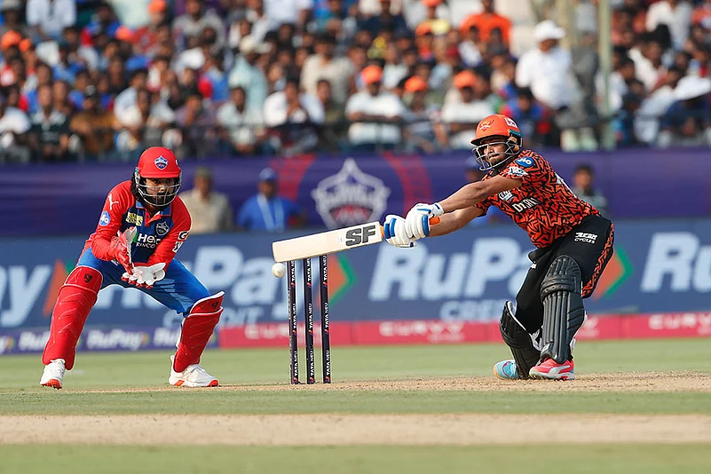 Delhi Capitals vs Sunrisers Hyderabad Timeline